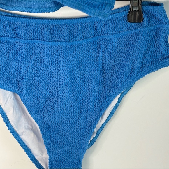 BOND-EYE women’s
‘SAVANNAH’ SWIMSUIT - Picture 9 of 12